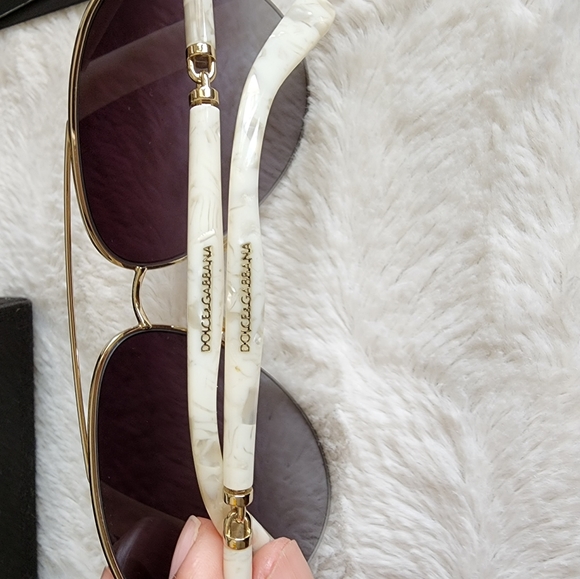 DOLCE AND GABBANA Sunglasses Aviator style - Picture 3 of 9